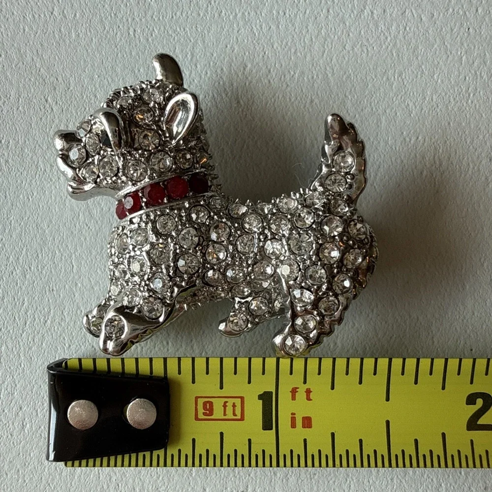 Vintage Scottish Terrier Silver Tone Brooch  Red Collar Rhinestone Pin‎